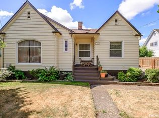 637 Oak Ter, Sweet Home, OR 97386