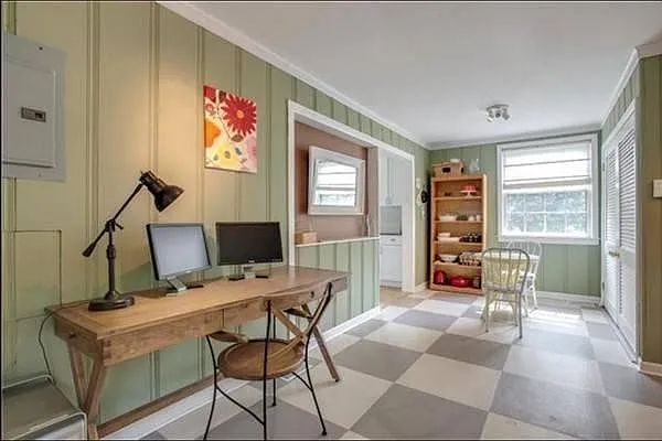 1506 Wendell Ave — Photo 9