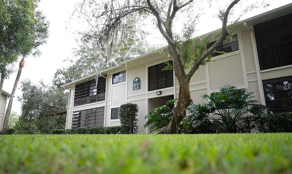 1st image of 6013 Laketree Ln APT A