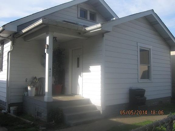 2nd image of 425 1/2 3rd Ave
