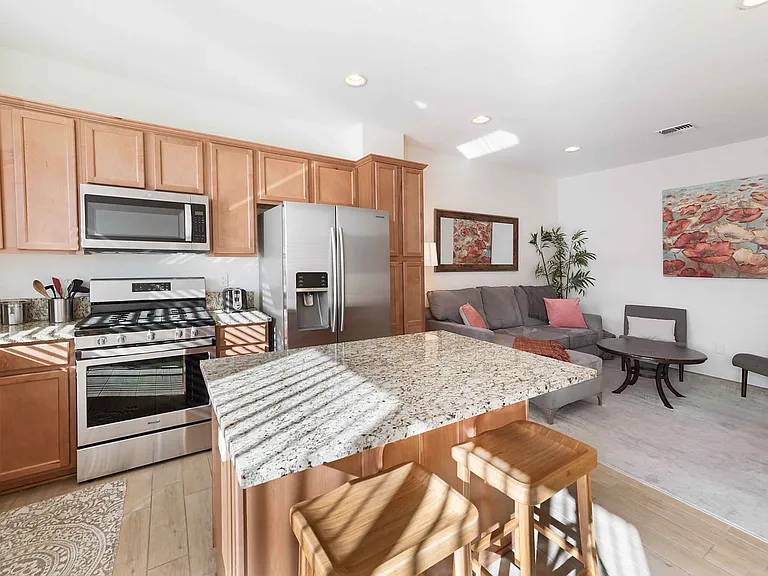 4860 Ciarra Kennedy Ln — Photo 3