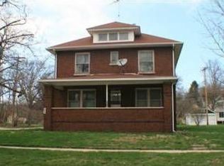 303 E Morgan Ave, Chesterton, IN 46304