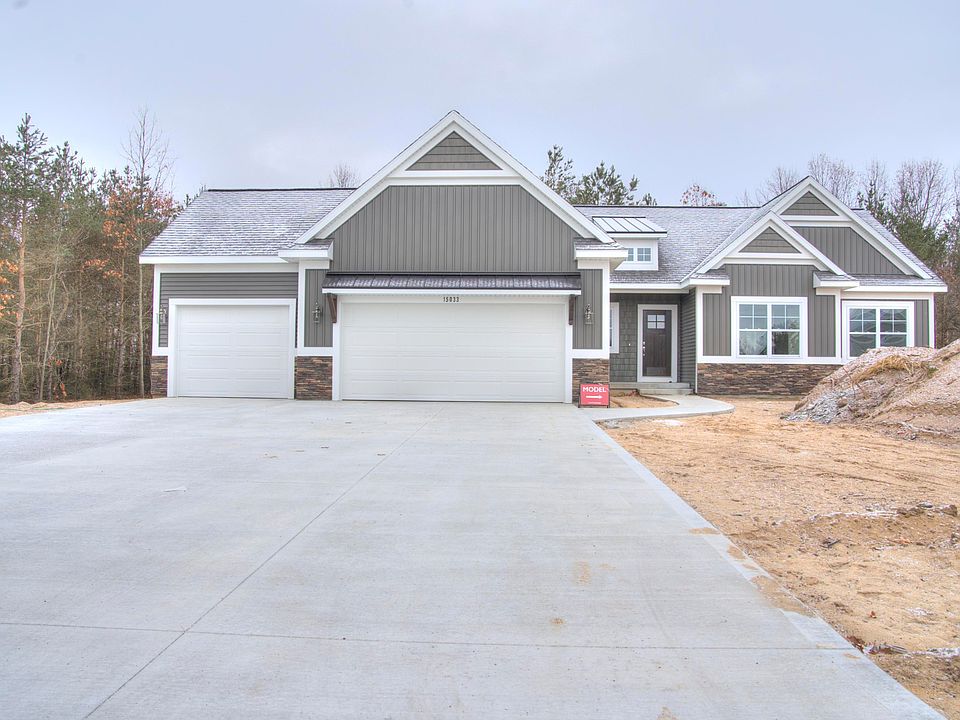 1st image of 44 Copperwood Dr