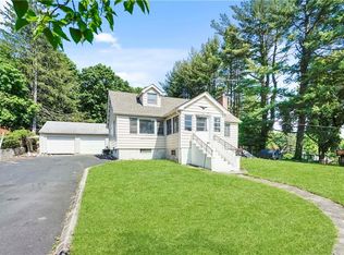 8 Mahopac Ave, Amawalk, NY 10501