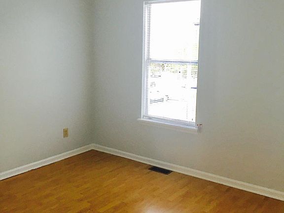 5th image of 6123 Windsor Gate Ln