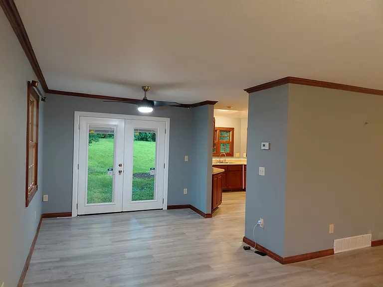 619 Arthur Ct — Photo 25