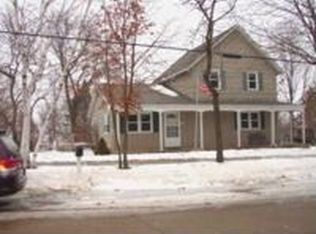 502 W Main St, Epworth, IA 52045
