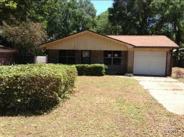 609 Royce St, Pensacola, FL 32503