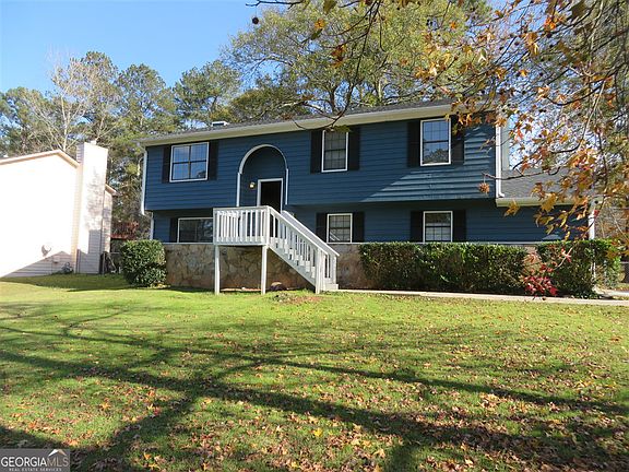 2nd image of 3000 Creel Rd