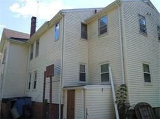 86 Pierce St, Hyde Park, MA 02136
