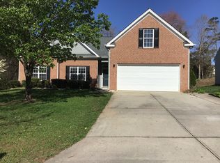 4175 Shadetree Dr, Winston Salem, NC 27107