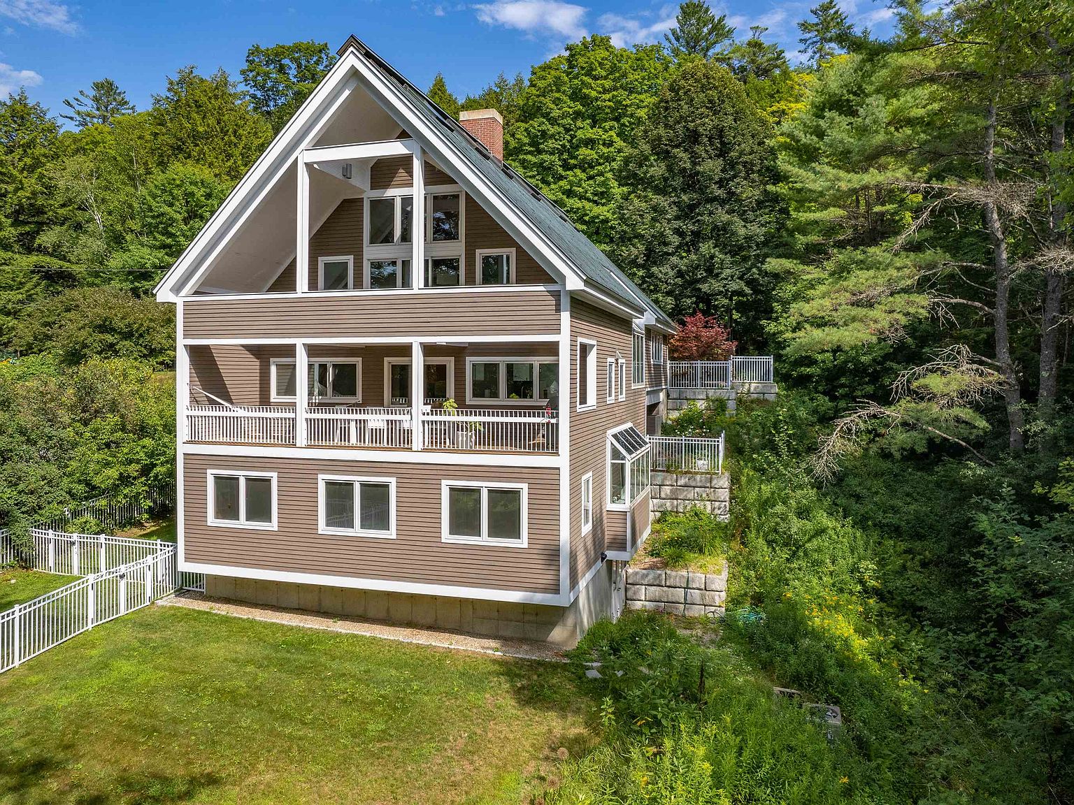 28 1/2 Rip Road, Hanover, NH 03755 | Zillow