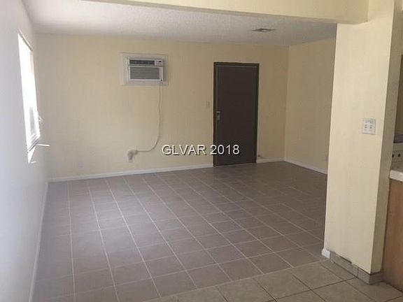 3rd image of 1235 Elizabeth Ave APT 3