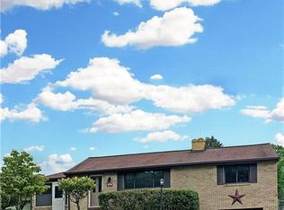 704 Burchfield Rd, Allison Park, PA 15101