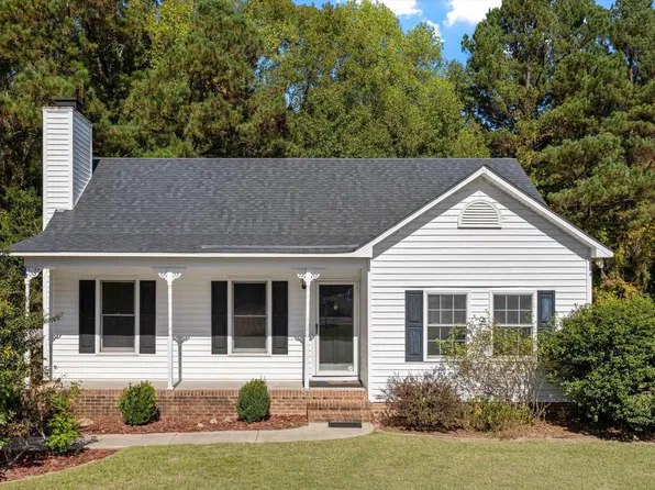 46 Circle Tree Ln, Angier, NC 27501