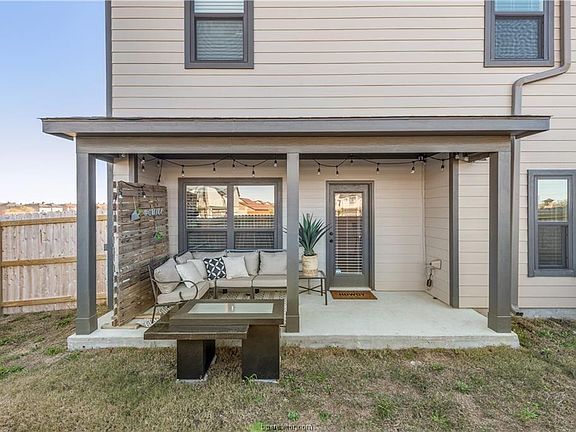 5th image of 538 Hayes Ln