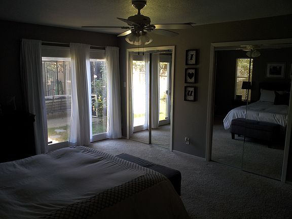 5th image of 1913 W Benjamin Holt Dr