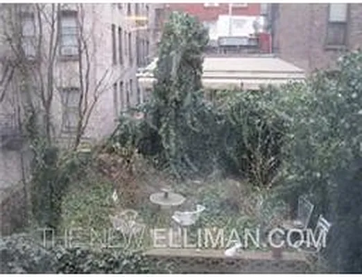 Rented by Douglas Elliman | media 30