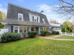 1684 Commonwealth Ave, Newton, MA 02465
