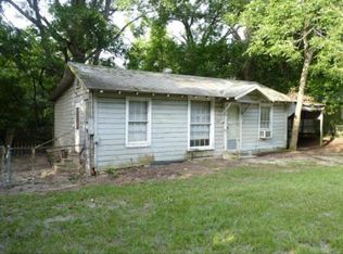 1129 Spokane St, Nacogdoches, TX 75964
