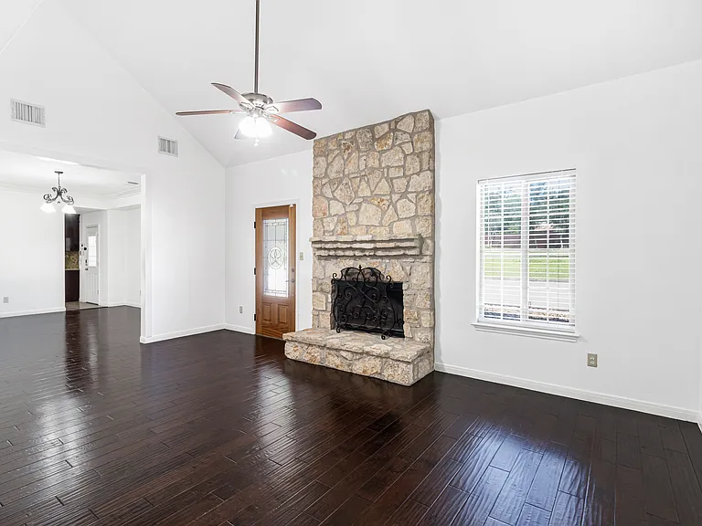 160 County Road 4801 — Photo 27