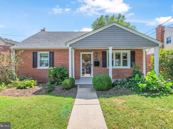 10013 Forest Grove Dr, Silver Spring, MD 20902