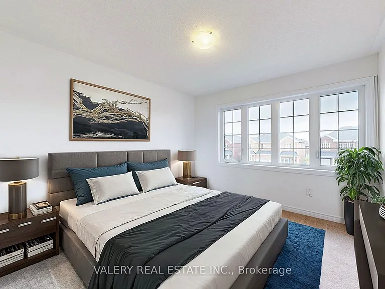 223 Ridley Cres — Photo 7