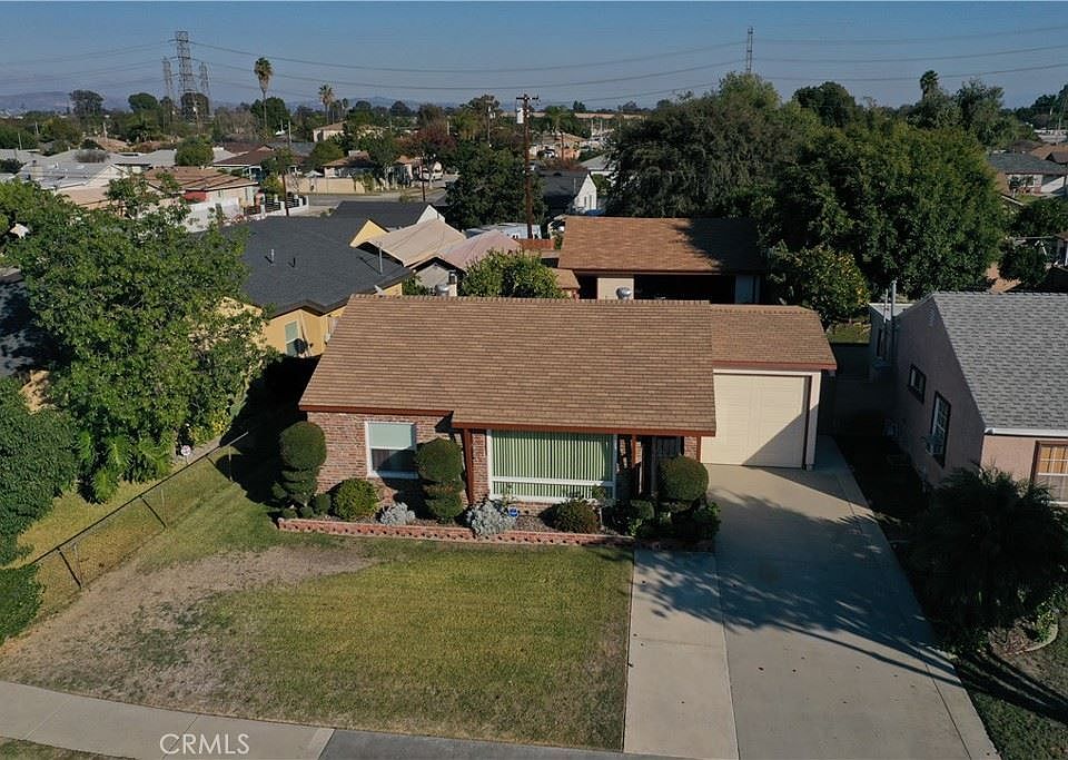 1st image of 13808 McNab Ave