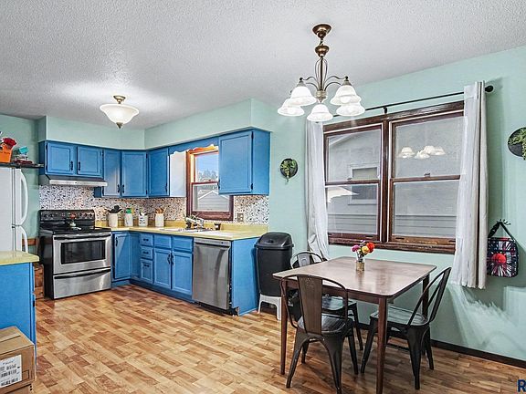 3rd image of 1501 E 17th St