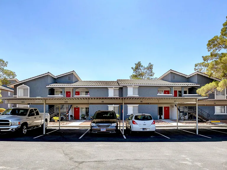 AMPLE PARKING AT SUNSET HILLS