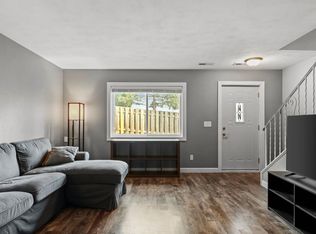 1034 McKenna Blvd APT 4, Madison, WI 53719