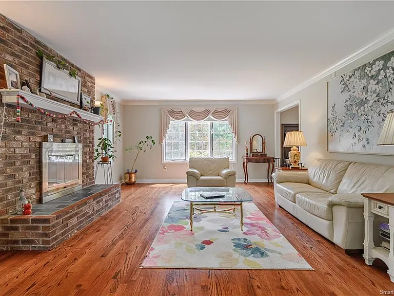 144 Munn Rd #A — Photo 7