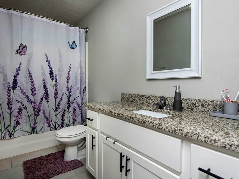 458 Ethan Ave — Photo 13