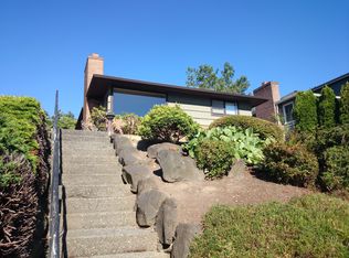 4137 37th Ave SW, Seattle, WA 98126