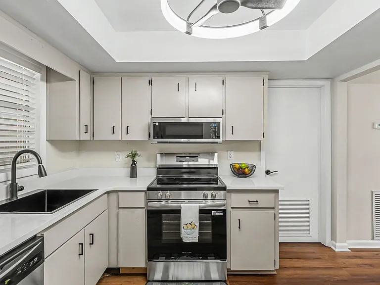 501 Villa Vista Blvd — Photo 5
