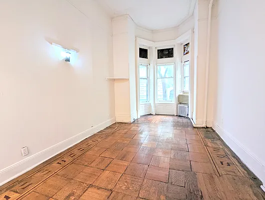Rented by Manhattan Spaces | media 1