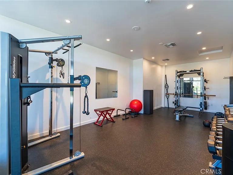 27656 Skyline Ln — Photo 40