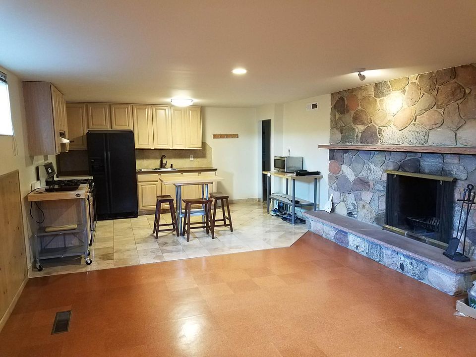 1st image of 1477 S Ute Dr