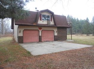 5791 Sheridan Rd, Vassar, MI 48768