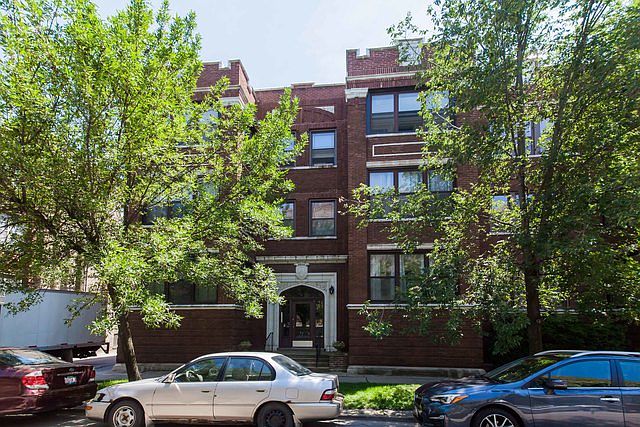 1st image of 1619 W Wilson Ave #2E