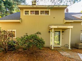 20 Partridge Ct UNIT 20, Simsbury, CT 06070