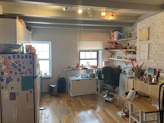 3rd image of 101 Vernon Ave #4F