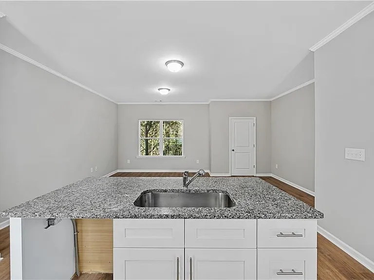 2840 Laurel Ridge Cir — Photo 11