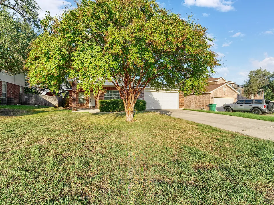 3005 Sun Dance Dr