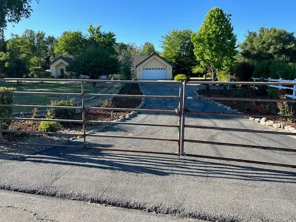 1090 Jordan Ln, Templeton, CA 93465