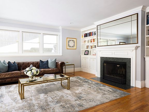 3rd image of 110 Avalon Rd