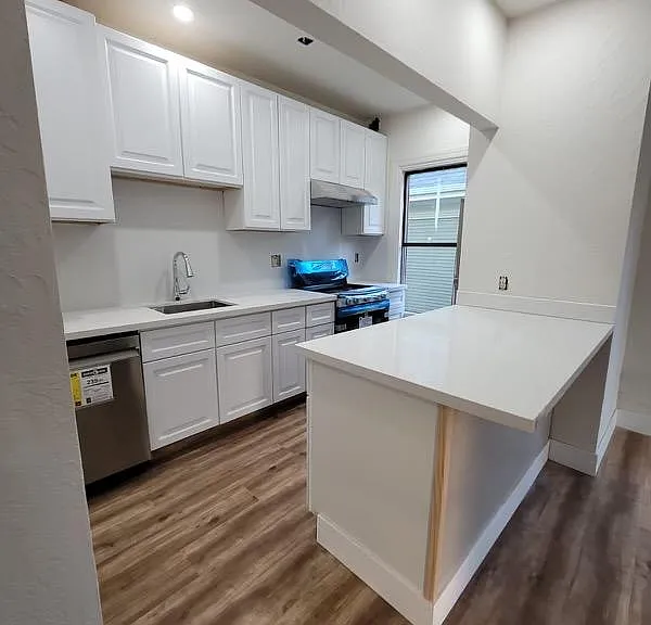 2925 Wheeler St #5 — Photo 1