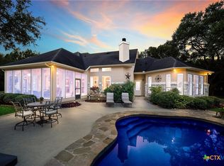 26424 Lewis Ranch Rd, New Braunfels, TX 78132