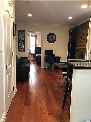 4th image of 403 W 48th St APT 1D