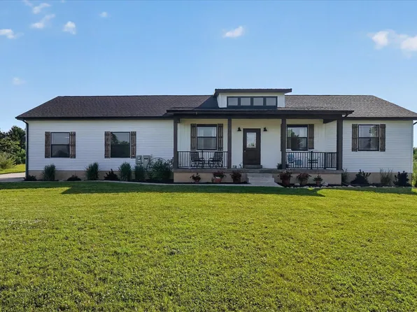 11095 Sun Dog Trl, Perrinton, MI 48871